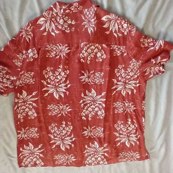 USED Men's Short Sleeve Shirt - Picture 4 of 7